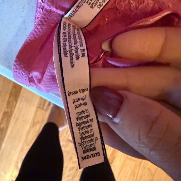 Victoria’s Secret Dream Angels Lace Push-Up Bra 34D - Picture 6 of 6